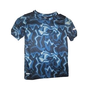 Blue and Black Graphic T-Shirt
